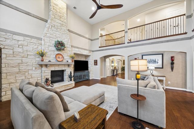 24935 Waterstone Estates Circle W, Tomball, TX 77375
