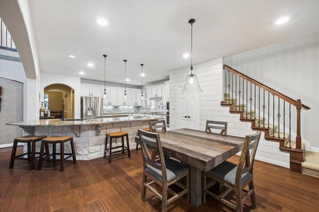 24935 Waterstone Estates Circle W, Tomball, TX 77375