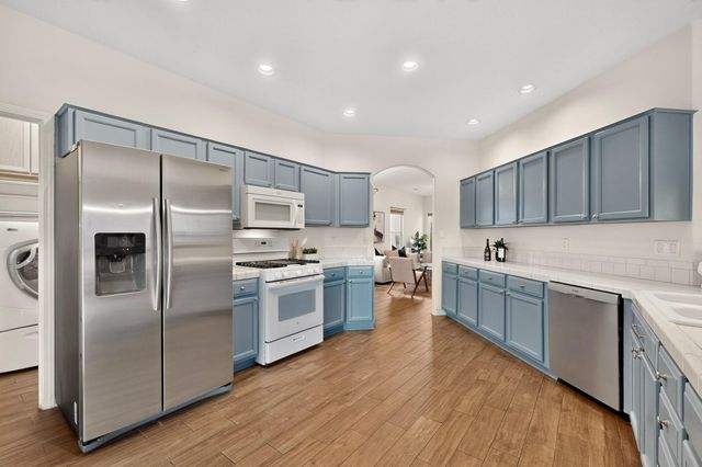 6804 Glenlochy Way NE, Albuquerque, NM 87113