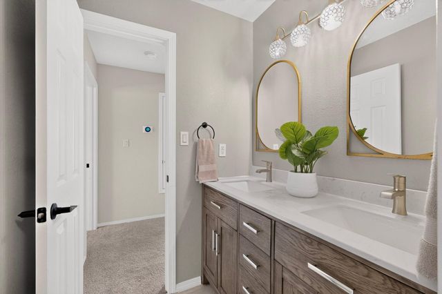 6804 Glenlochy Way NE, Albuquerque, NM 87113