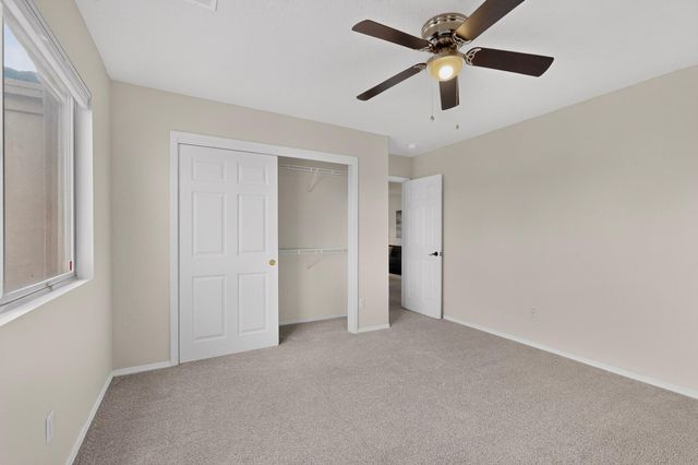 6804 Glenlochy Way NE, Albuquerque, NM 87113