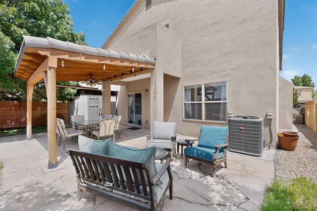6804 Glenlochy Way NE, Albuquerque, NM 87113