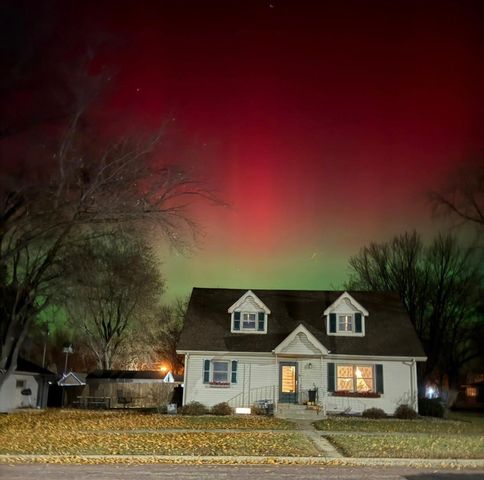 203 5th Avenue N, Lakefield, MN 56150