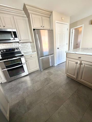 203 5th Avenue N, Lakefield, MN 56150