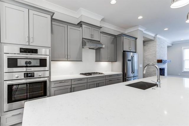 4304 Walsh Drive, Dunwoody, GA 30338