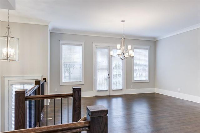 4304 Walsh Drive, Dunwoody, GA 30338