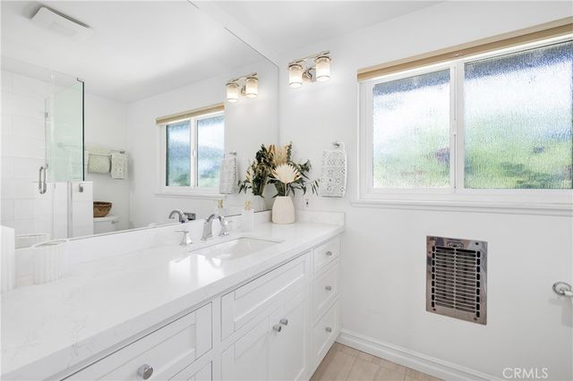 8420 Cozycroft, Winnetka, CA 91306