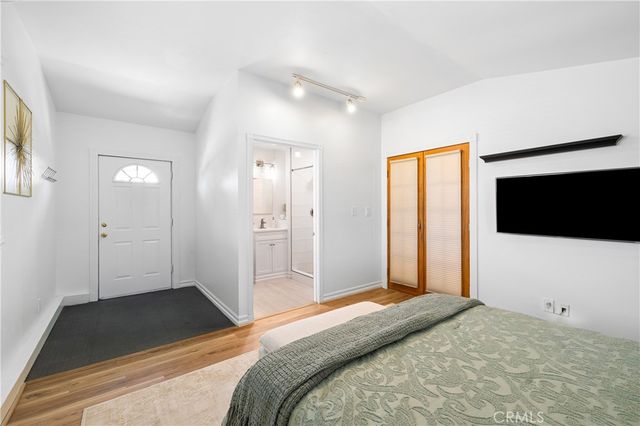 8420 Cozycroft, Winnetka, CA 91306