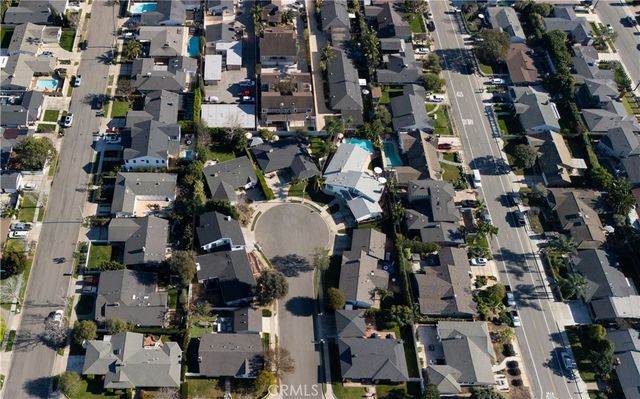 469 Lenwood Circle, Costa Mesa, CA 92627