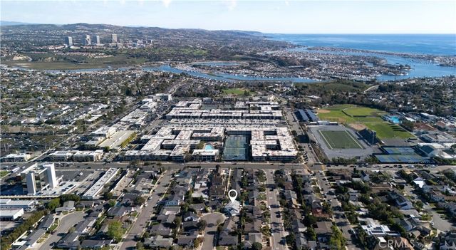 469 Lenwood Circle, Costa Mesa, CA 92627