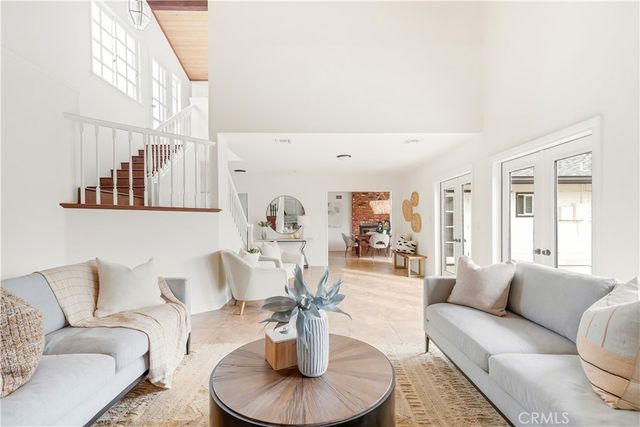 469 Lenwood Circle, Costa Mesa, CA 92627