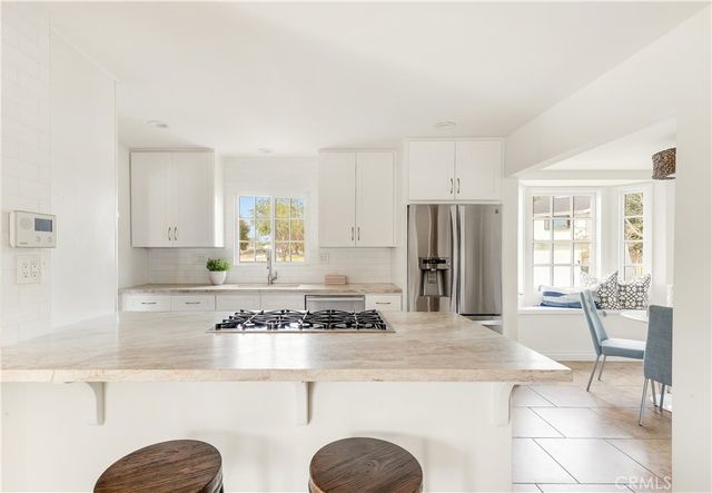 469 Lenwood Circle, Costa Mesa, CA 92627