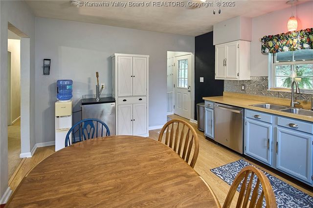 115 Mountaineer Lane, Charleston, WV 25312