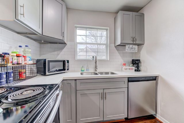 2720 Truxillo Street 3, Houston, TX 77004