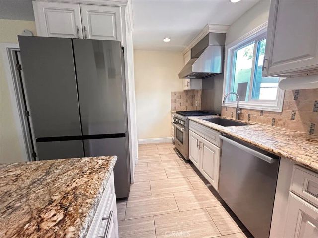 19859 Berkshire, Huntington Beach, CA 92646