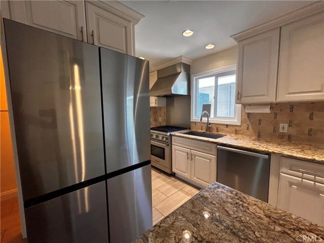 19859 Berkshire, Huntington Beach, CA 92646