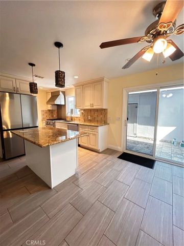 19859 Berkshire, Huntington Beach, CA 92646