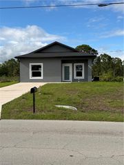 404 17th ST, Lehigh Acres, FL 33972