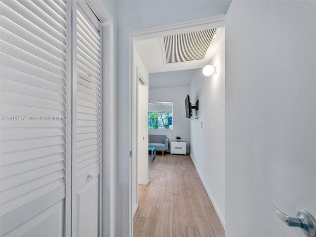 820 15th St 202, Miami Beach, FL 33139