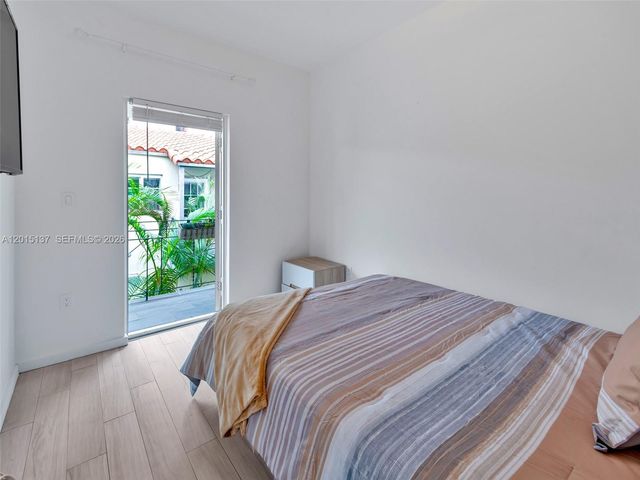 820 15th St 202, Miami Beach, FL 33139