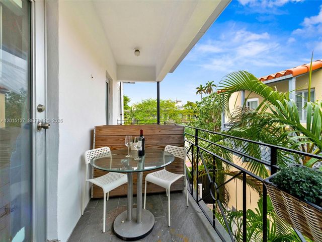 820 15th St 202, Miami Beach, FL 33139