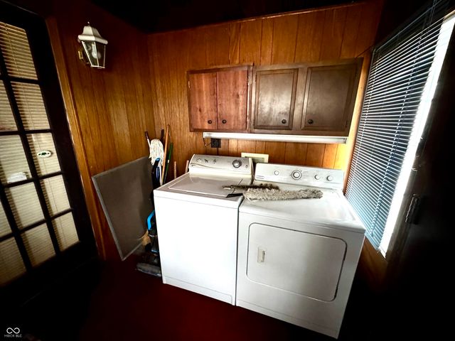 1403 16th Street, Columbus, IN 47201