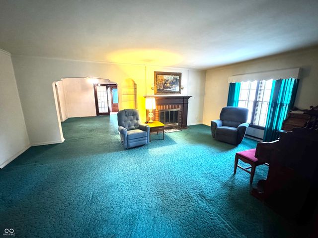 1403 16th Street, Columbus, IN 47201