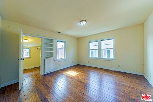 926 S Normandie Avenue, Los Angeles, CA 90006