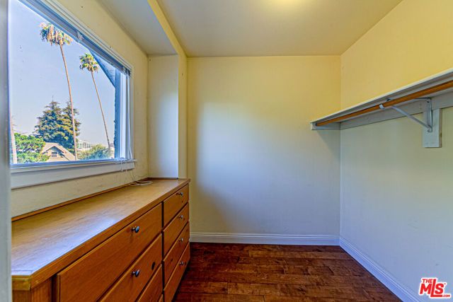 926 S Normandie Avenue, Los Angeles, CA 90006