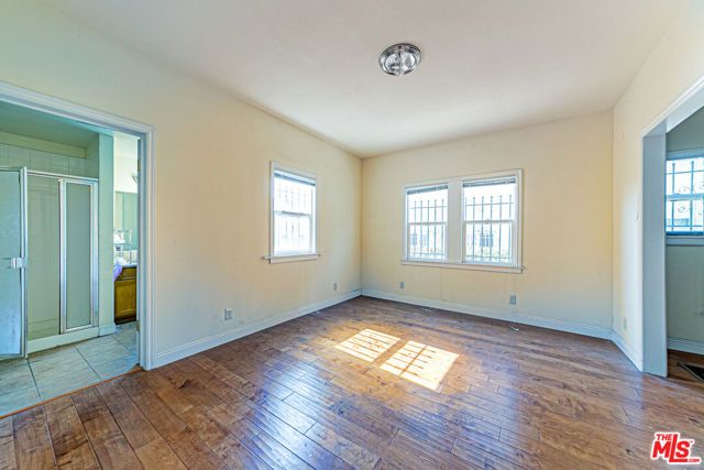 926 S Normandie Avenue, Los Angeles, CA 90006