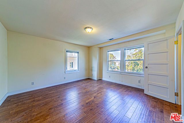 926 S Normandie Avenue, Los Angeles, CA 90006