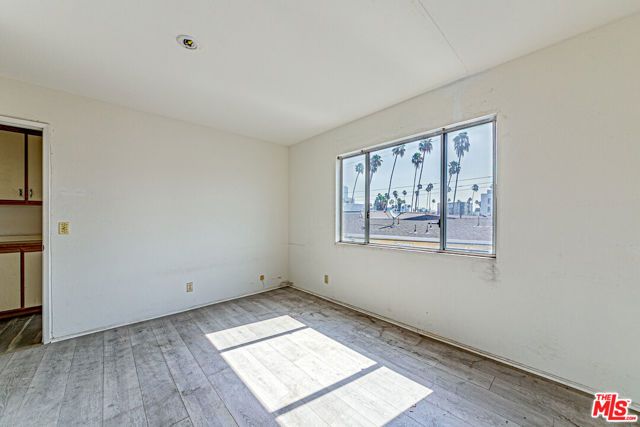 926 S Normandie Avenue, Los Angeles, CA 90006