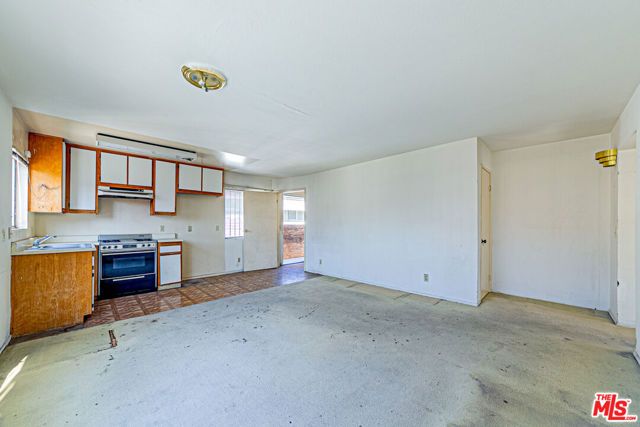 926 S Normandie Avenue, Los Angeles, CA 90006