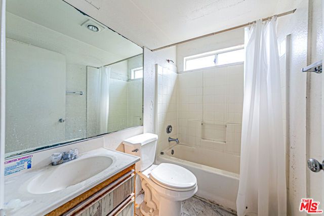 926 S Normandie Avenue, Los Angeles, CA 90006
