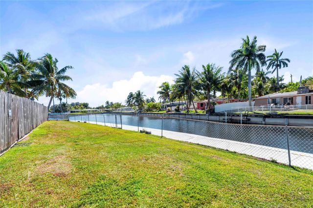 1661 NW 61st Ave, Margate, FL 33063