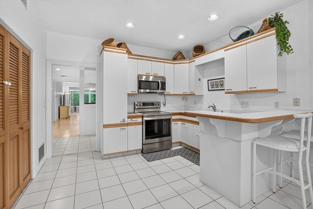 64 Kim Ter A, Stoughton, MA 02072