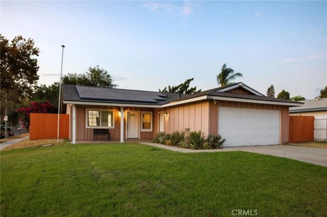 862 Juniper Street, Ontario, CA 91762