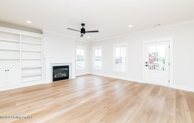 6100 Passionflower Dr 201, Prospect, KY 40059