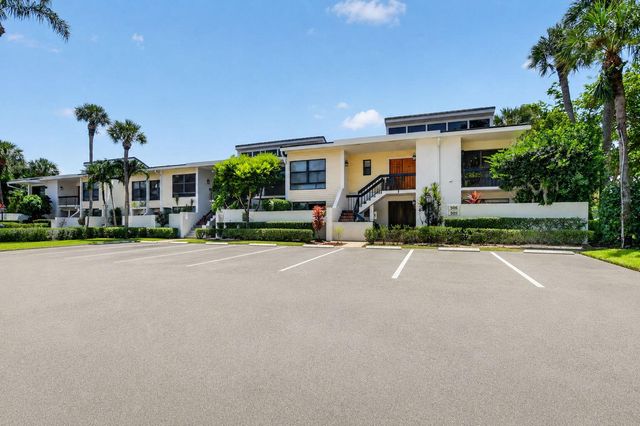 6852 Willow Wood Drive 505, Boca Raton, FL 33434