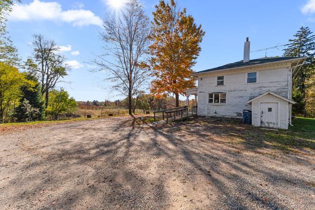 4680 Fitzpatrick Road, Fayette Twp, MI 49242
