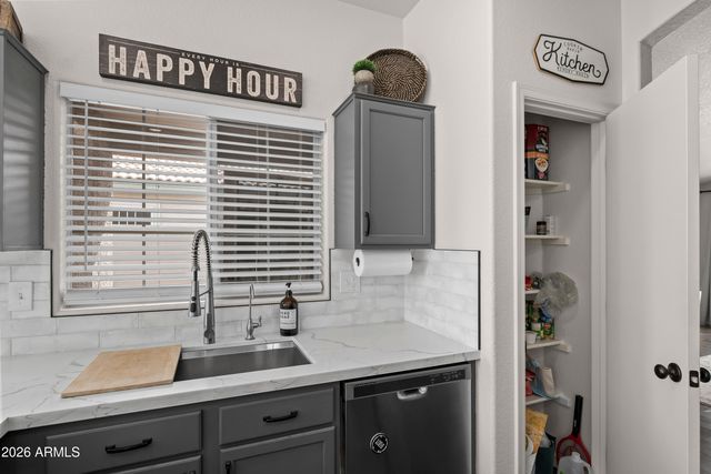 2539 E CAMINO Street, Mesa, AZ 85213