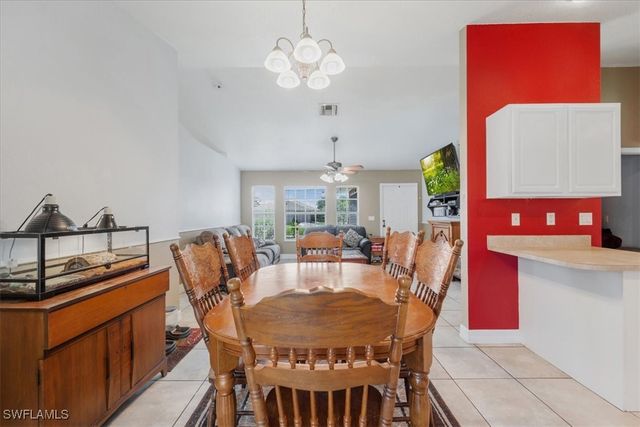 507 SE 8th TER, Cape Coral, FL 33990