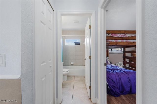 507 SE 8th TER, Cape Coral, FL 33990