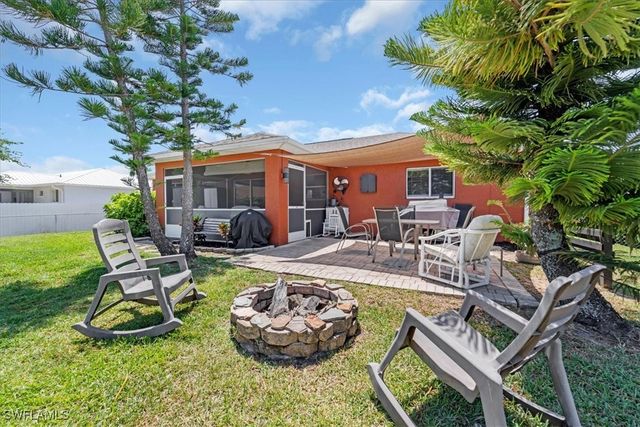 507 SE 8th TER, Cape Coral, FL 33990