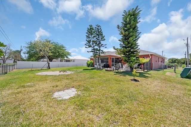 507 SE 8th TER, Cape Coral, FL 33990