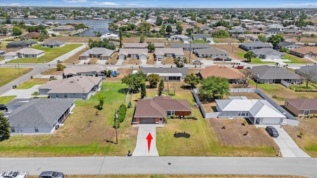 507 SE 8th TER, Cape Coral, FL 33990