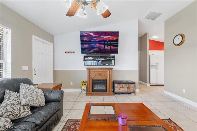 507 SE 8th TER, Cape Coral, FL 33990