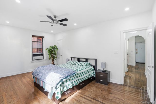 3545 81st Street B5, Jackson Heights, NY 11372