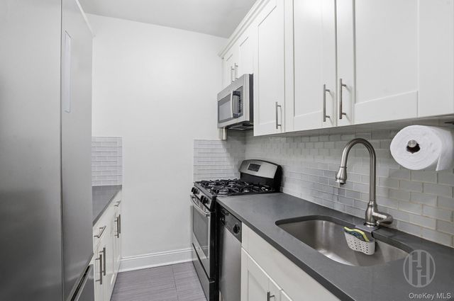 3545 81st Street B5, Jackson Heights, NY 11372