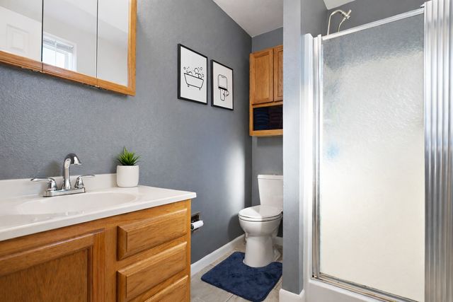 218 Jenny Lane, Denison, TX 75020